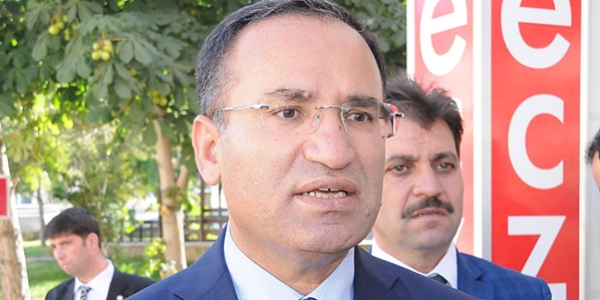 'Koalisyon yıllarında Türkiye'nin kazandığı tek bir şey yok'