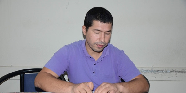 Hayallerini kabartma tekni�i ile ka��da d�k�yor