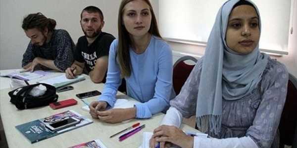 Yabancı öğrencilerin 'Mevlana'ya ilgisi artıyor