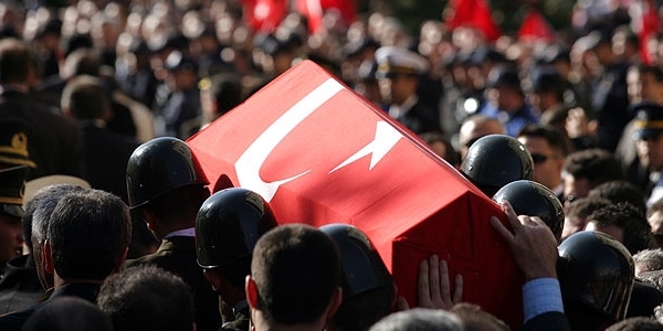 Dağlıca şehitleri resmi törenle memleketlerine uğurlandı