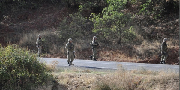 Tunceli- Pülümür karayolu'nda patlama: 2 şehit
