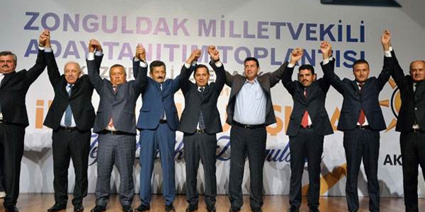 MHP Ormanl Belediye Bakan istifa edip  Ak Parti'ye geti