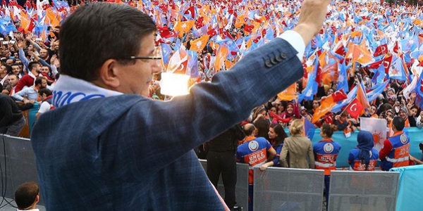 Davutoğlu: Teröre ve teröriste geçit vermeyeceğiz