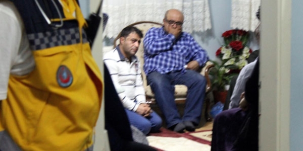 ehit Onur Snmez'in Kayseri'deki baba ocana ate dt