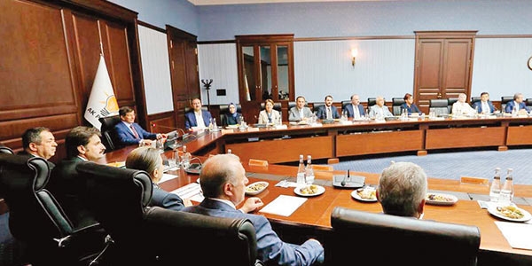 AK Parti'de 'Çapraz' seferberlik