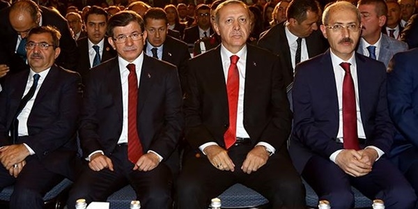 3. Havalimanı'nın ilk etap finansmanı için imzalar atıldı