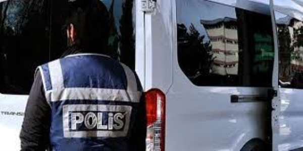 Muhtar ter�r operasyonunda tutukland�