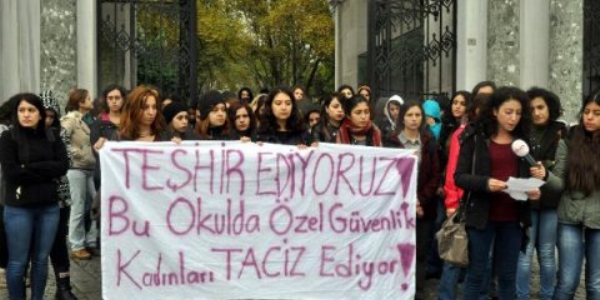 İstanbul Üniversitesi'nde taciz protestosu