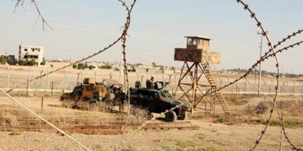 T�rkiye'ye girmeye �al��an 4 I��D'li ter�rist yakaland�