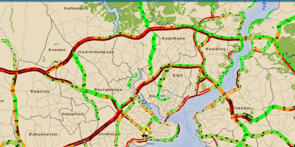 İstanbul'da trafik kilitlendi