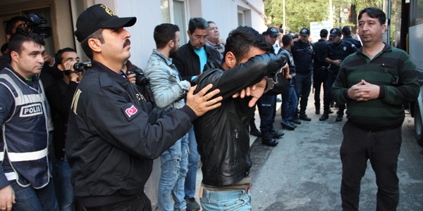 HDP Saruhanl le E Bakan tutukland