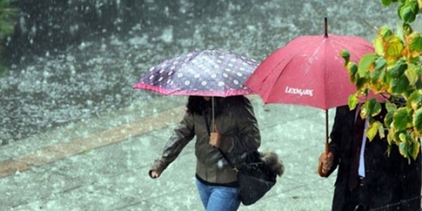 Meteoroloji'den 'çok kuvvetli yağış' uyarısı