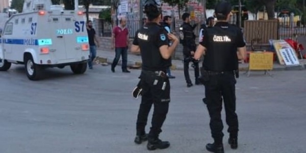 Muş'ta 24 kişi gözaltına alındı