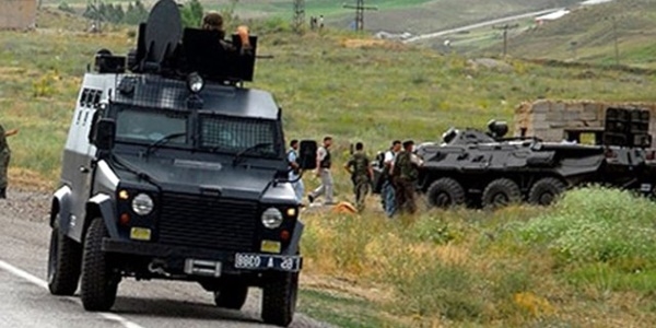 PKK, hendekteki patlayıcıyı infilak ettirdi: 1 çocuk yaralı