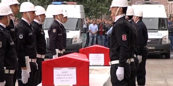 Şehit polisler memleketlerine uğurlandı