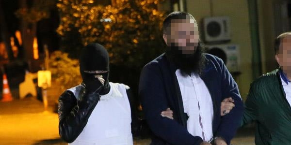 İstanbul'da terör örgütü DAEŞ operasyonu: 10 gözaltı