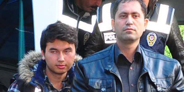 Paralel operasyonunda gözaltına alınan 5 polis adliyede