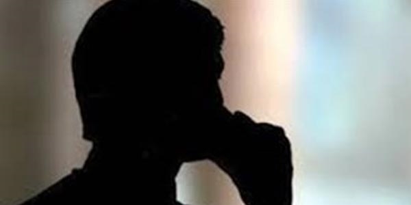 Ter�rden b�kan halk ihbar i�in telefona sar�ld�