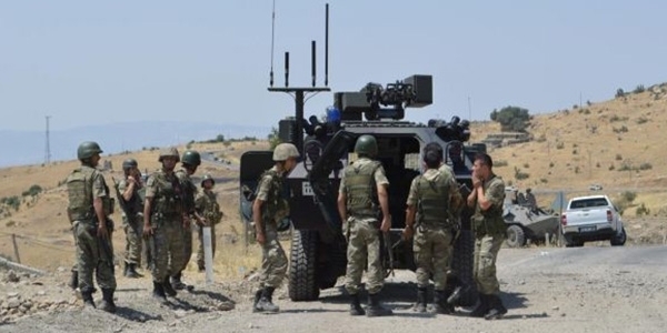 Bitlis'te bir ton patlayıcı imha edildi