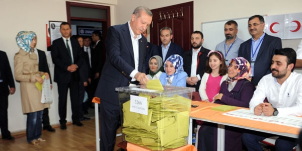 Cumhurbaşkanı Erdoğan oyunu kullandı