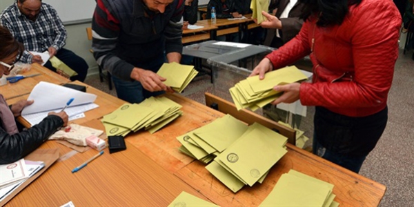 Tunceli'de CHP bir d�nem aradan sonra milletvekili ��kard�