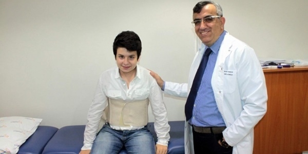 Okul çantası yüzünden fıtık oldu