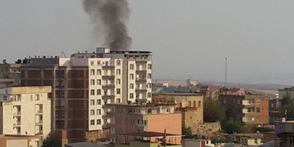 Silvan, gün boyu silah ve bomba sesleriyle yankılandı