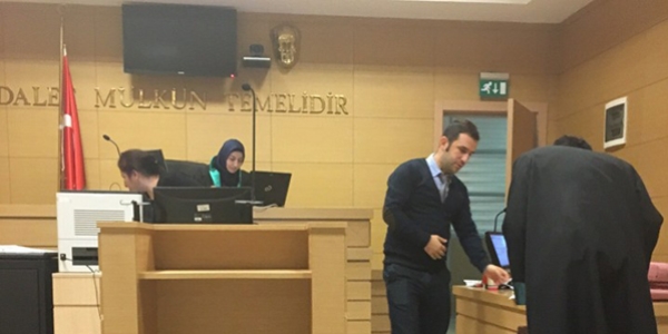 Bakan İpek'ten 'başörtülü hakim' açıklaması