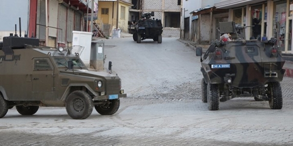 Hakkari'de 'geçici özel güvenlik bölgesi' uygulaması