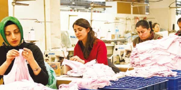 ���i patronu beklemeden kendisini SGK'ya bildirebilir