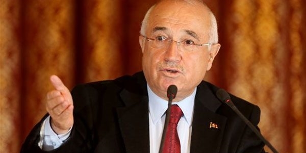 Çiçek: Anayasa için uzlaşma beklemeyebiliriz