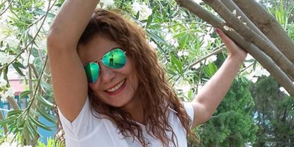 Kadın sürücü kendini darp eden nişanlısını bıçakladı