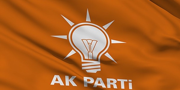 AK Parti 7 b�lge ve 740 il�ede birinci
