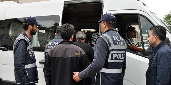FETÖ/PDY kendi mensuplarını bile fişlemiş