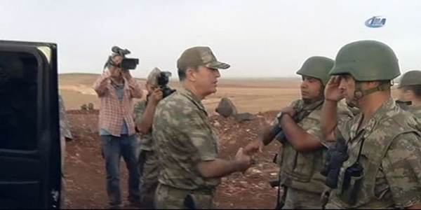 Genelkurmay Ba�kan� Orgeneral Akar, Diyarbak�r'da