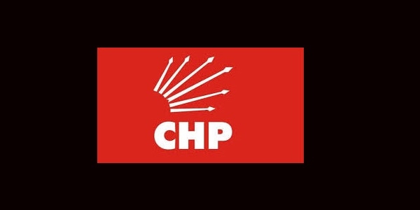 Kemer Belediye Meclisinin CHP'li yesi Ik partisinden istifa etti