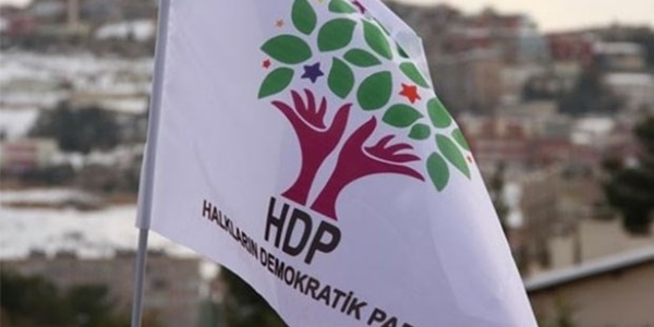 HDP'de 'Bakanlk' uyars