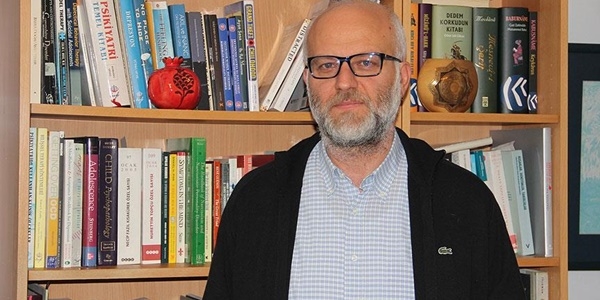 'Akran zorbalığı'nın çaresi merhamet eğitimi