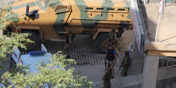 Tankın altında kalan askerin kimliği belli oldu