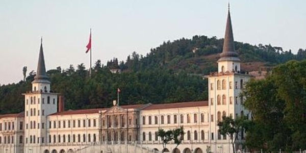 Askeri liseden ayrılan öğrencilere AYM'den müjdeli haber