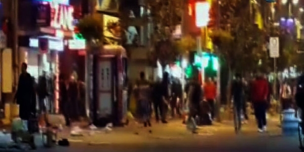 İşportacılar ile polis ekipleri arasında arbede