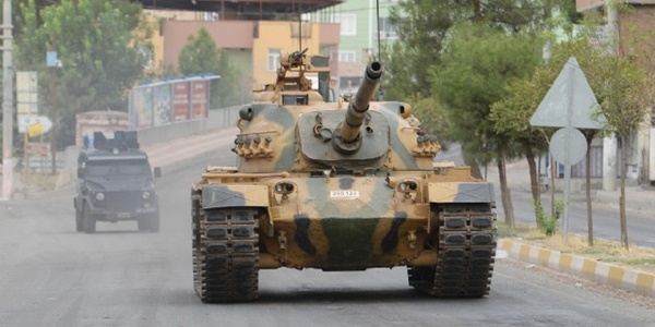Silvan'da tanklarnda katld byk operasyon