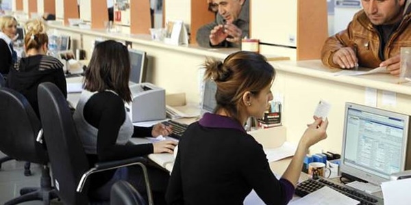 50 y�ll�k memur yasas� de�i�iyor iddias�