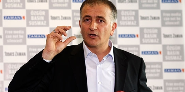 Ekrem Dumanlı hakkında, yakalama kararı