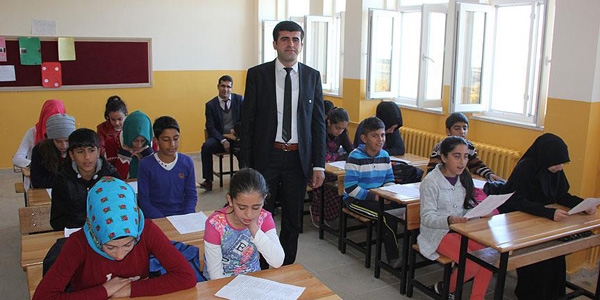 Bingöl'de 2 bin öğrenci Zazaca öğreniyor