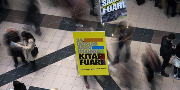 �stanbul kitap fuar� 553 bin ki�i taraf�ndan ziyaret edildi