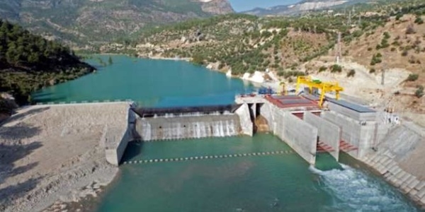 Kadnck 1 ve 2 hidroelektrik santralleri zelletiriliyor