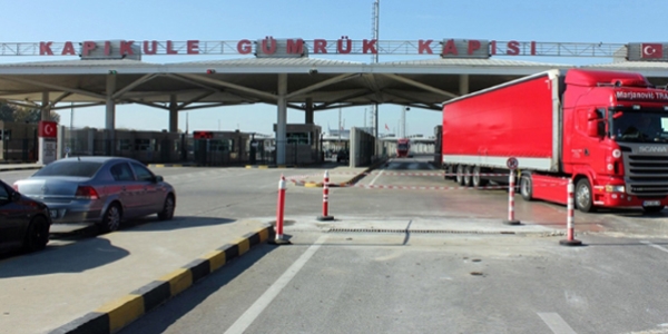 Paris saldırısı Kapıkule'yi de etkiledi