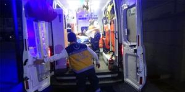37 öğrenci yedikleri yemekten zehirlendi