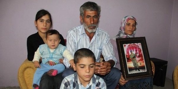 Kilis'te kaybolan askerin ailesi umutla bekliyor